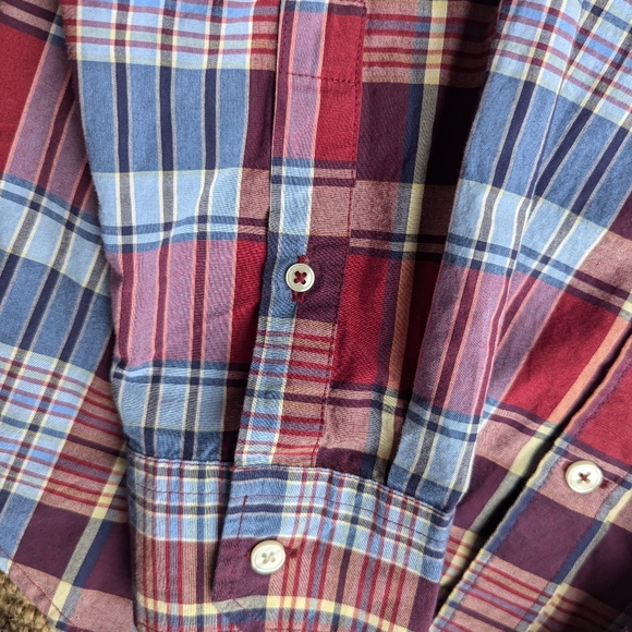Men's American Eagle Button Down Shirt - Picture 2 of 3